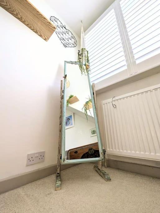 Spacious Lovely 3 Bed House In Keyworth Nottingham Suit Contractors Or Family Exterior photo